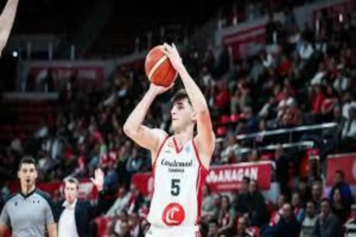 Utah Basketball Breaks Borders With Surprise Locker Room Announcement