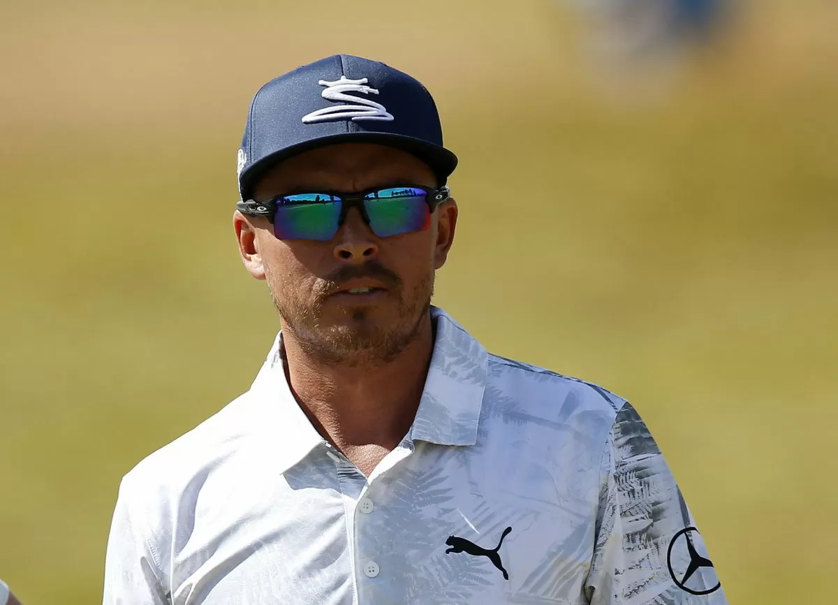 Rickie Fowler Cautions 18-Year-Old Pro as He Scripts PGA Tour History: ‘It Goes by Quickly’