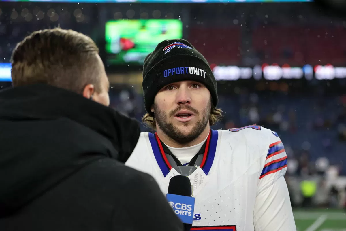 NFL Veteran Not Chasing Targets Could Help Josh Allen and Co. Find Offensive Rhythm After Crushing Loss vs. Eagles