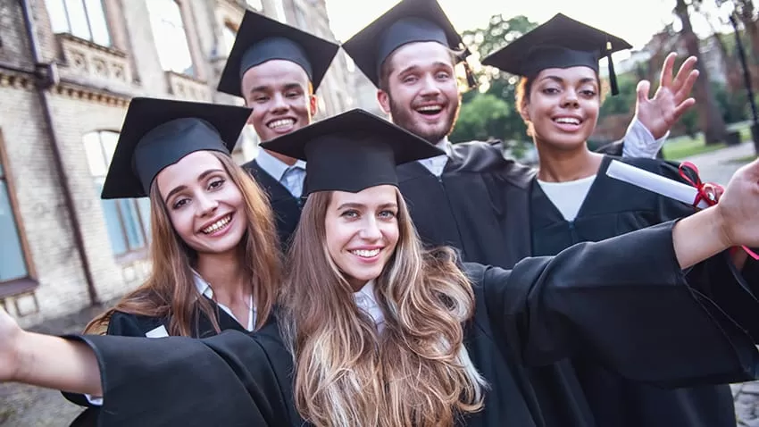 Graduates missing out on jobs due to lack of workplace readiness, recruiters say