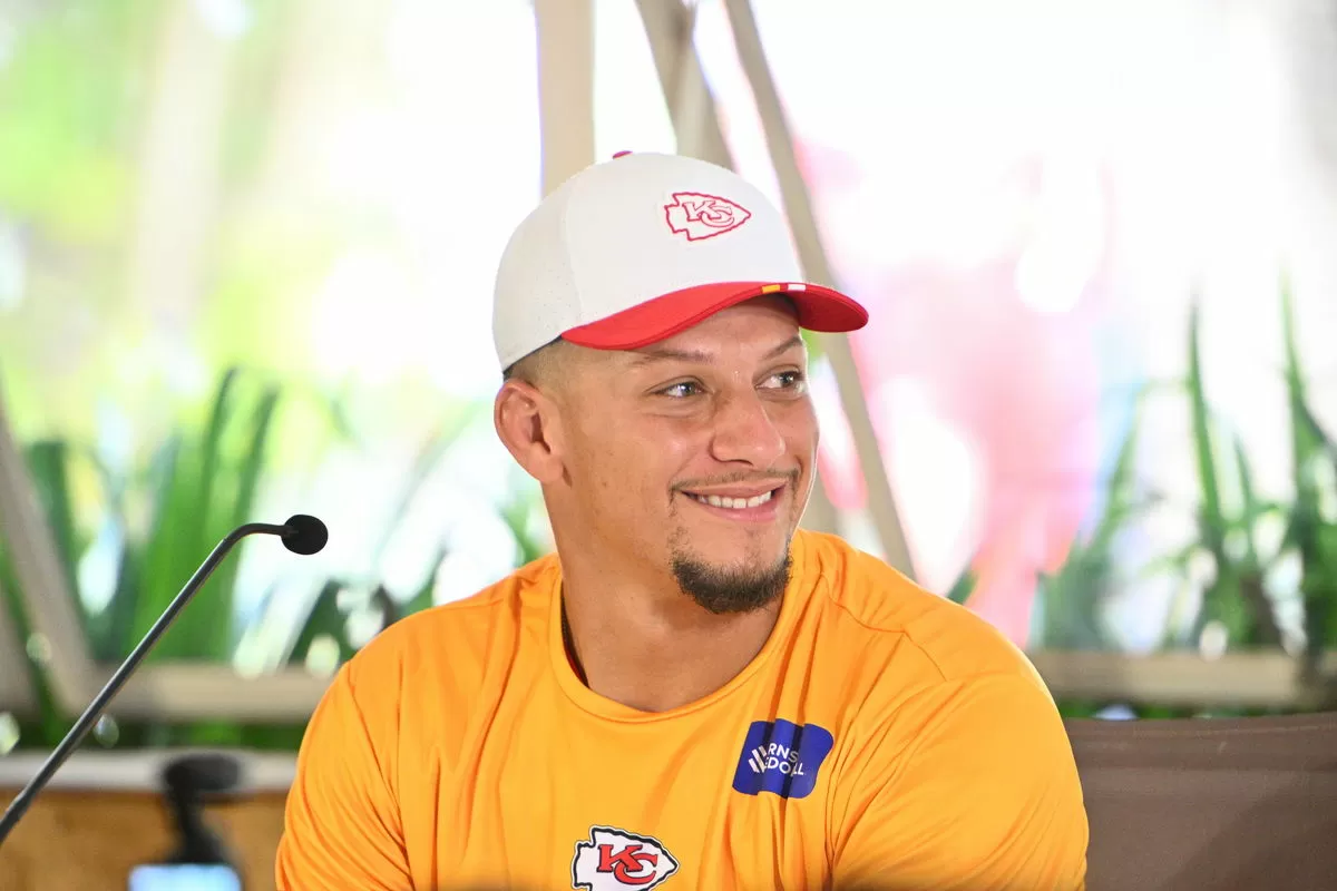 Patrick Mahomes Drops 1-Word Message After Chiefs’ Free Agency Decision on Tyquan Thornton