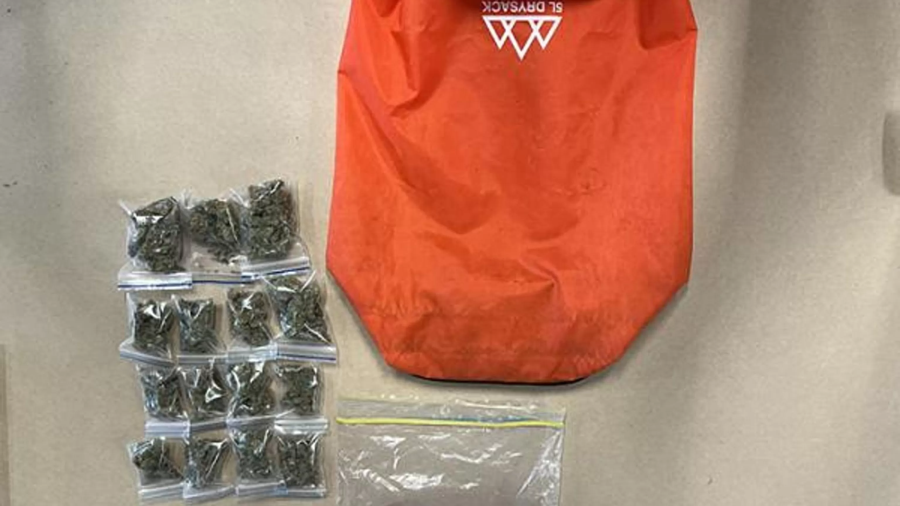 Bag containing weed and cash accidentally donated to a New Zealand charity shop