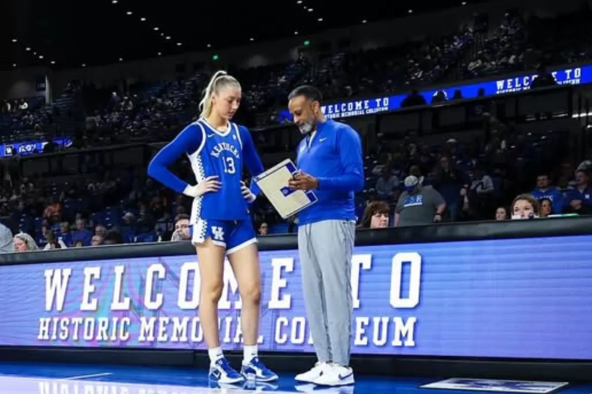 Kentucky’s Clara Strack Responds After HC Kenny Brooks’ ‘Worst Superstar’ Comment Sparks Backlash