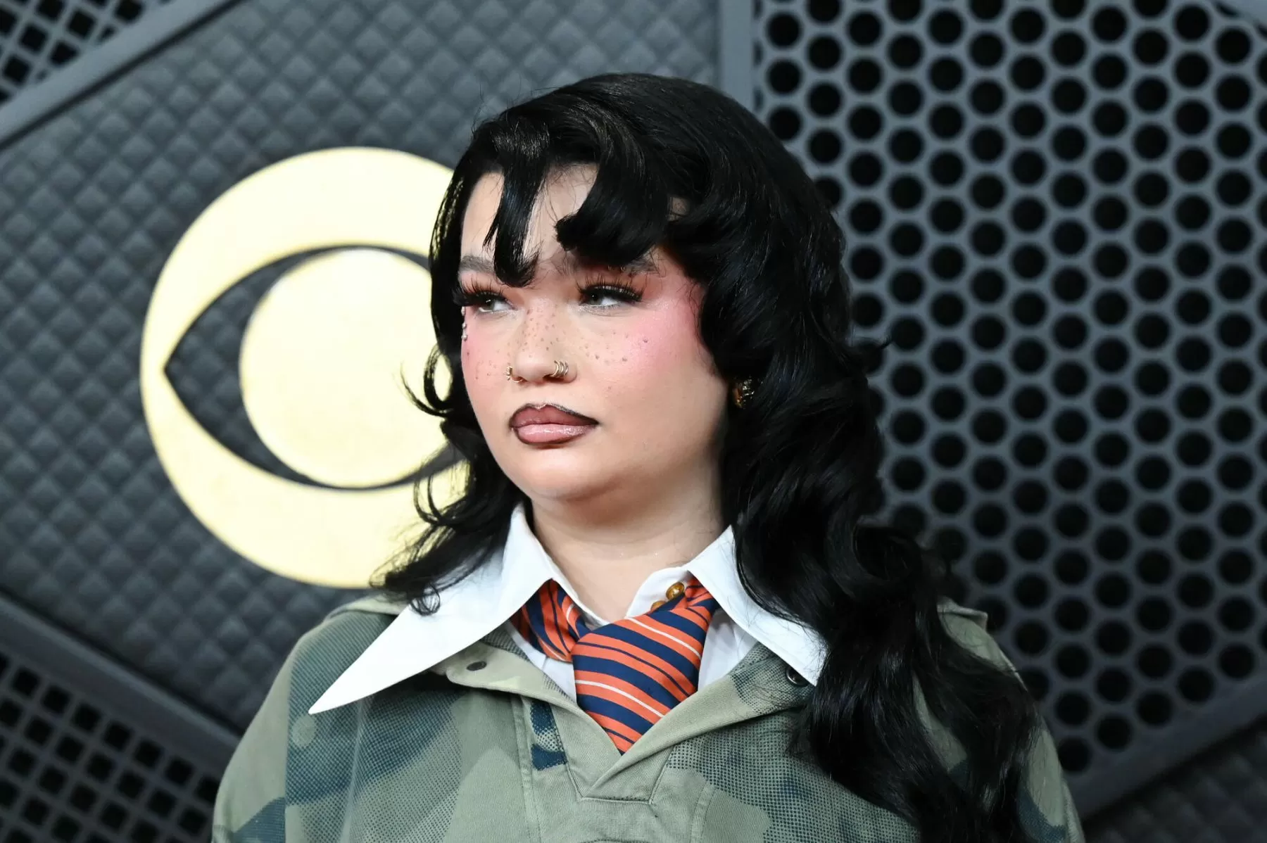Lola Young Breaks Silence on Addiction Issues That Led to Onstage Collapse: ‘I Chose to Hurt Myself & Self-Sabotage’