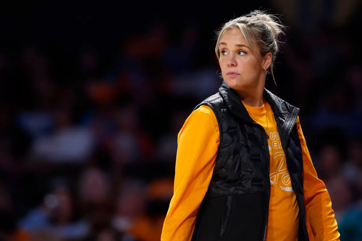 “We’re So Inconsistent”: Kim Caldwell Admits Tennessee Failed To Adjust in 76–64 Loss to Alabama