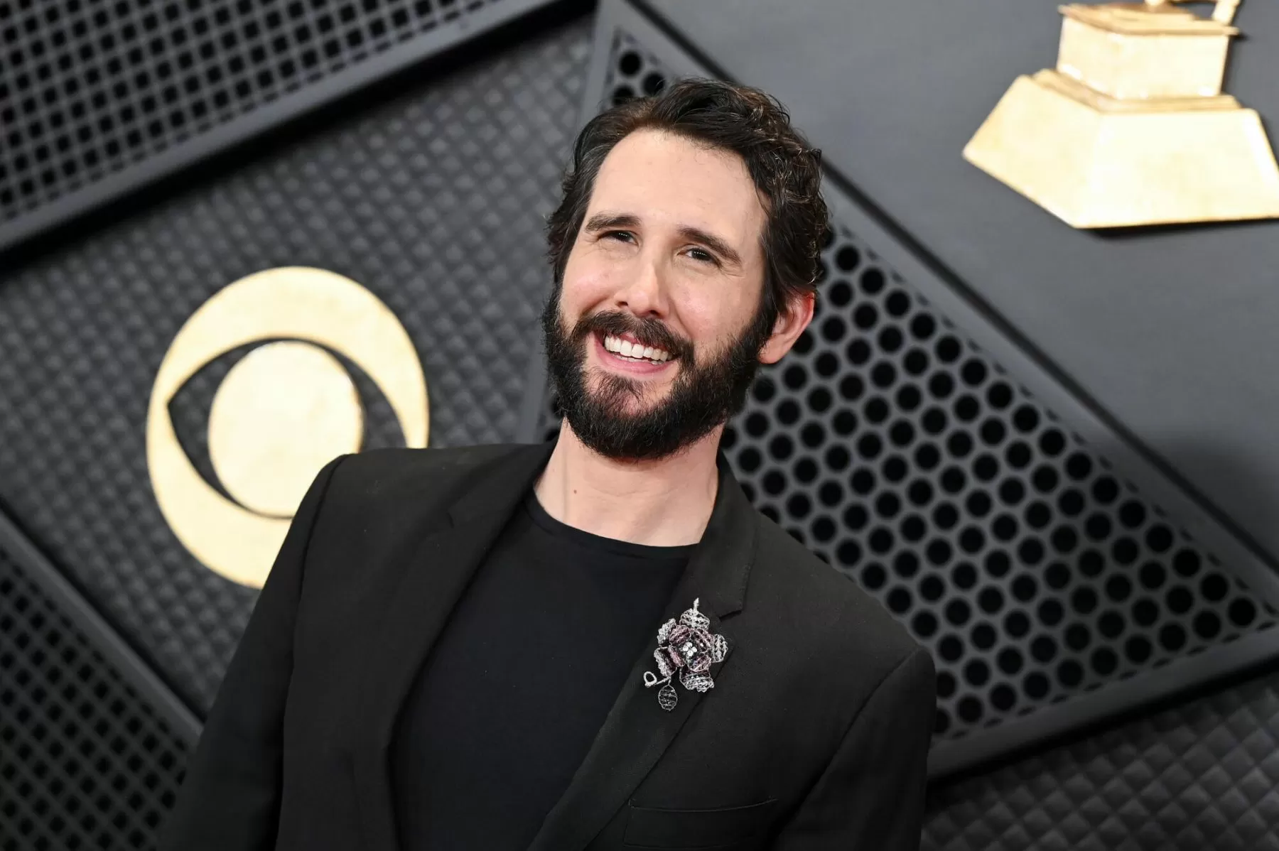 Josh Groban Announces New Album of 10 Classic Film Songs