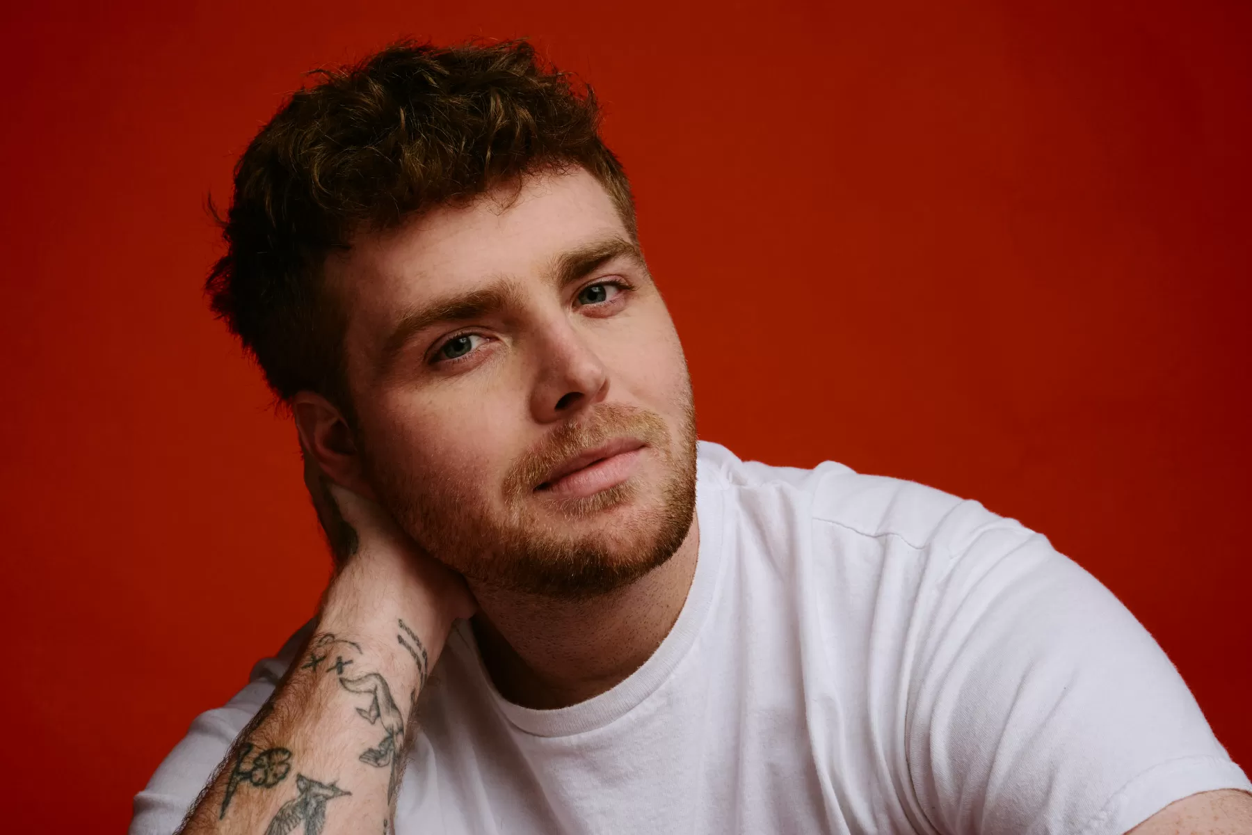Alex Warren’s ‘Ordinary’ Becomes Longest-Leading Top Gabb Music Songs No. 1