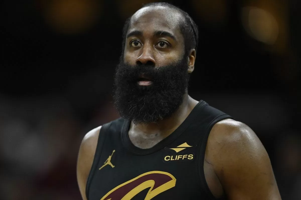 NBA Legend’s ‘Magic City Monday’ Take Puts James Harden in the Spotlight