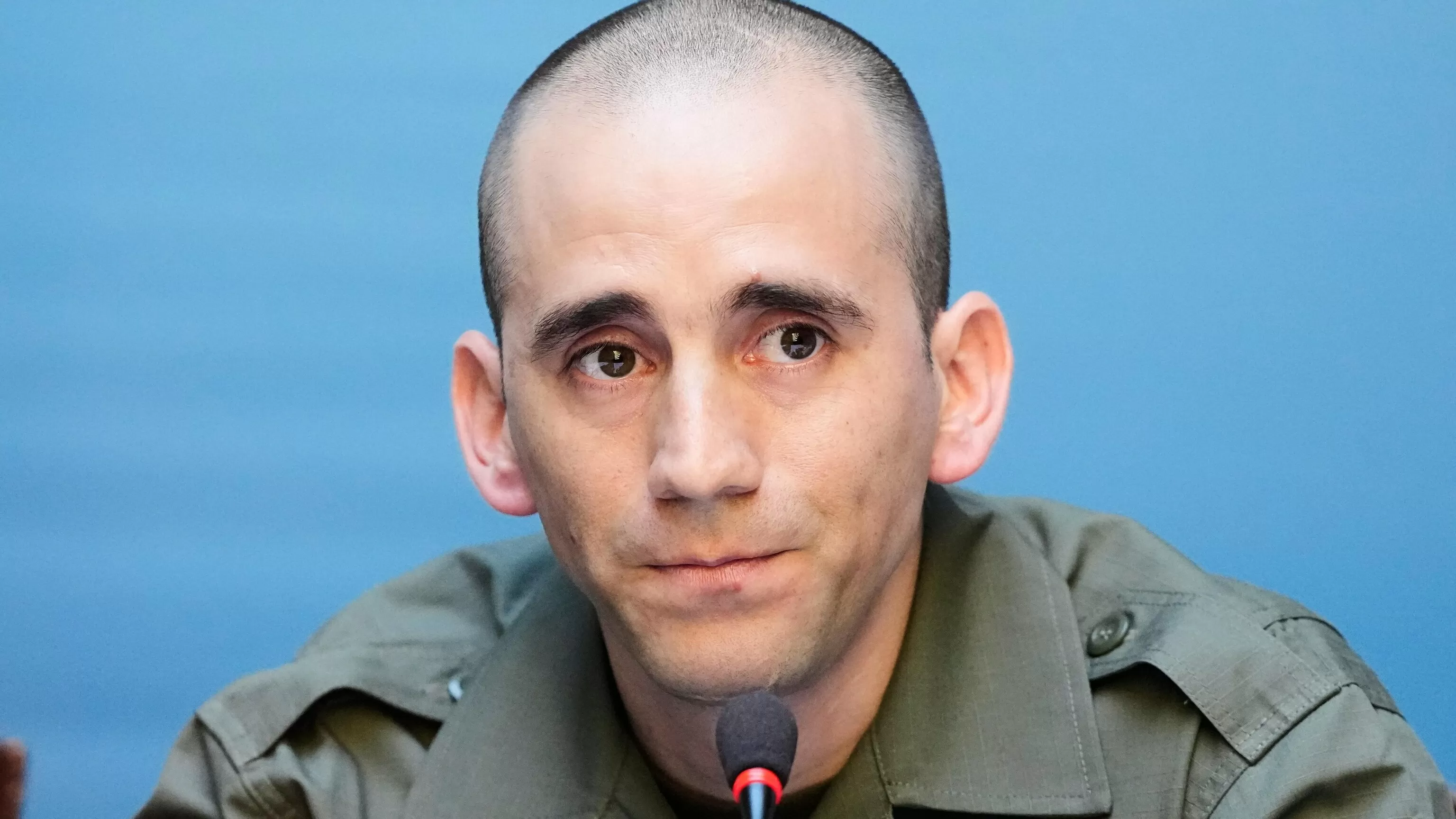 Freed Argentine officer urges release of remaining foreign prisoners in Venezuela