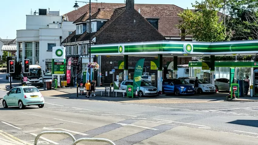 Fuel price crisis risks pushing small firms to brink as pressure mounts on chancellor