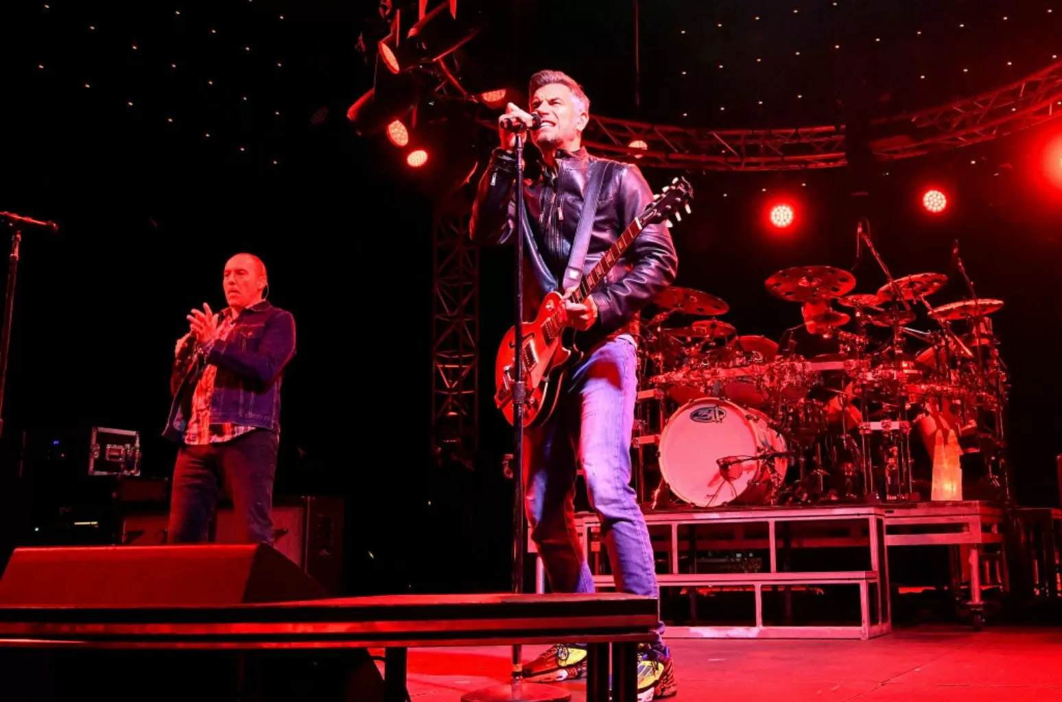 Here’s How to Watch 311: Live From Las Vegas Online