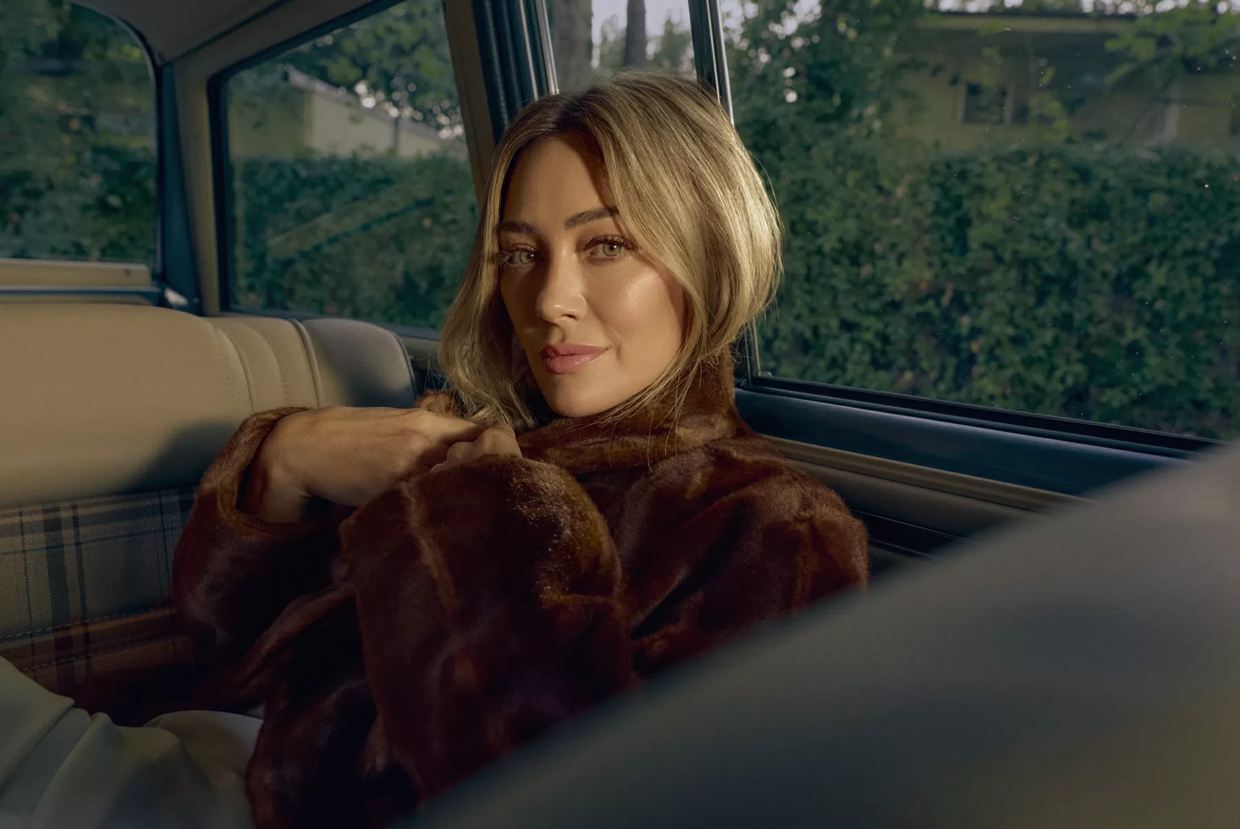 Hilary Duff’s ‘Luck… or Something’ Makes Top 10 Debut on 4 Billboard Album Charts