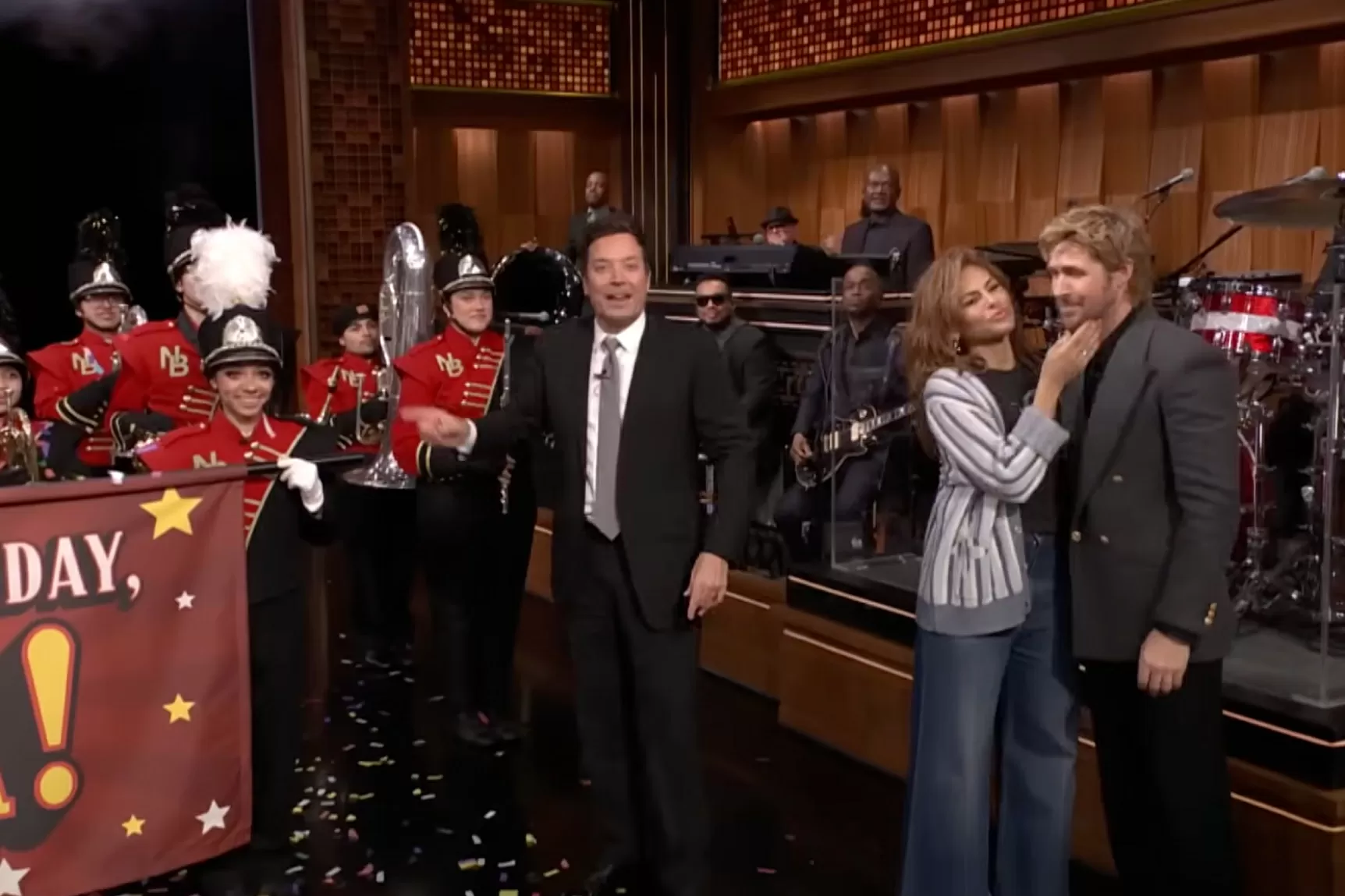 Ryan Gosling Sweetly Surprises Wife Eva Mendes With Birthday Parade on ‘Tonight Show’