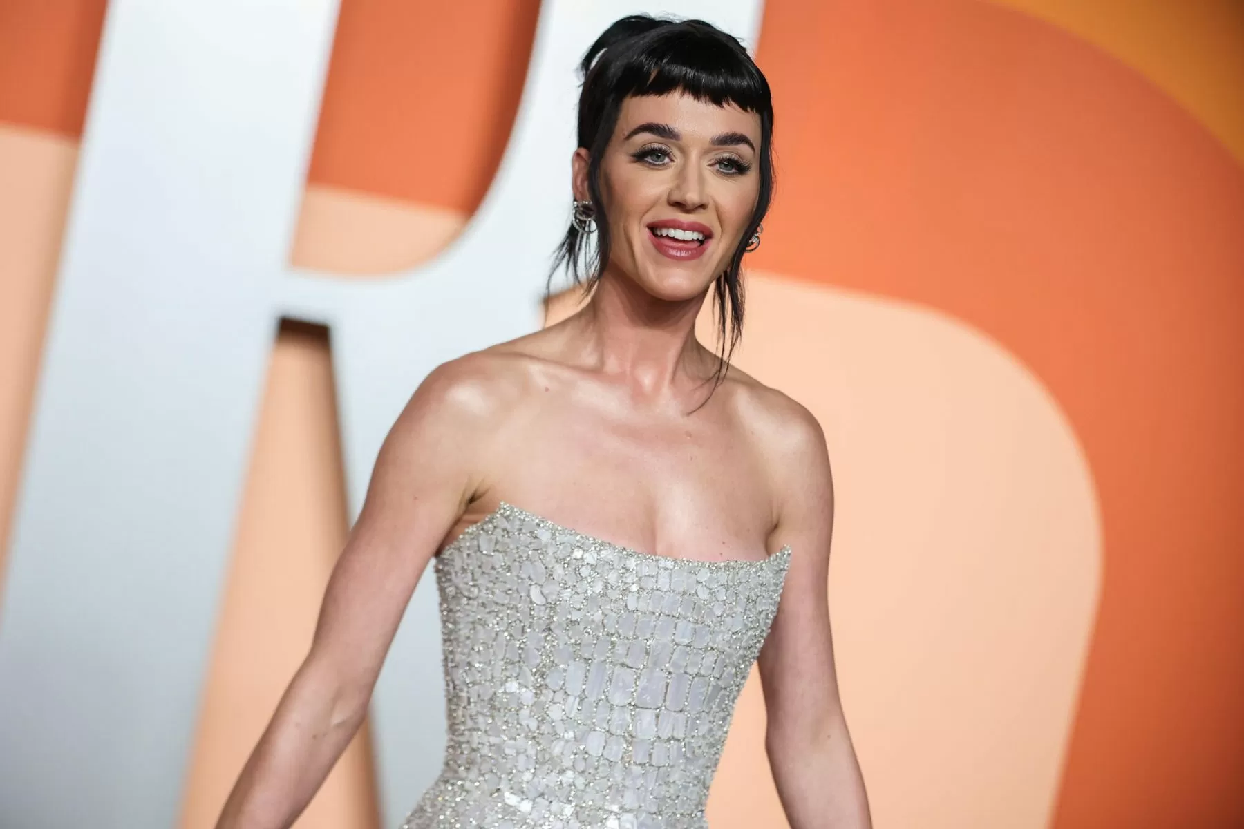 Katy Perry Responds to Fan Struggling With Mental Health & Money Issues on Social Media