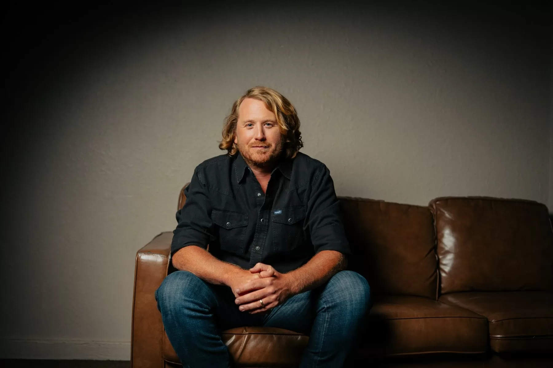 William Clark Green Talks Bringing a Matured Life Perspective to New Album ‘Watterson Hall’: ‘I Just Wrote What I Know’