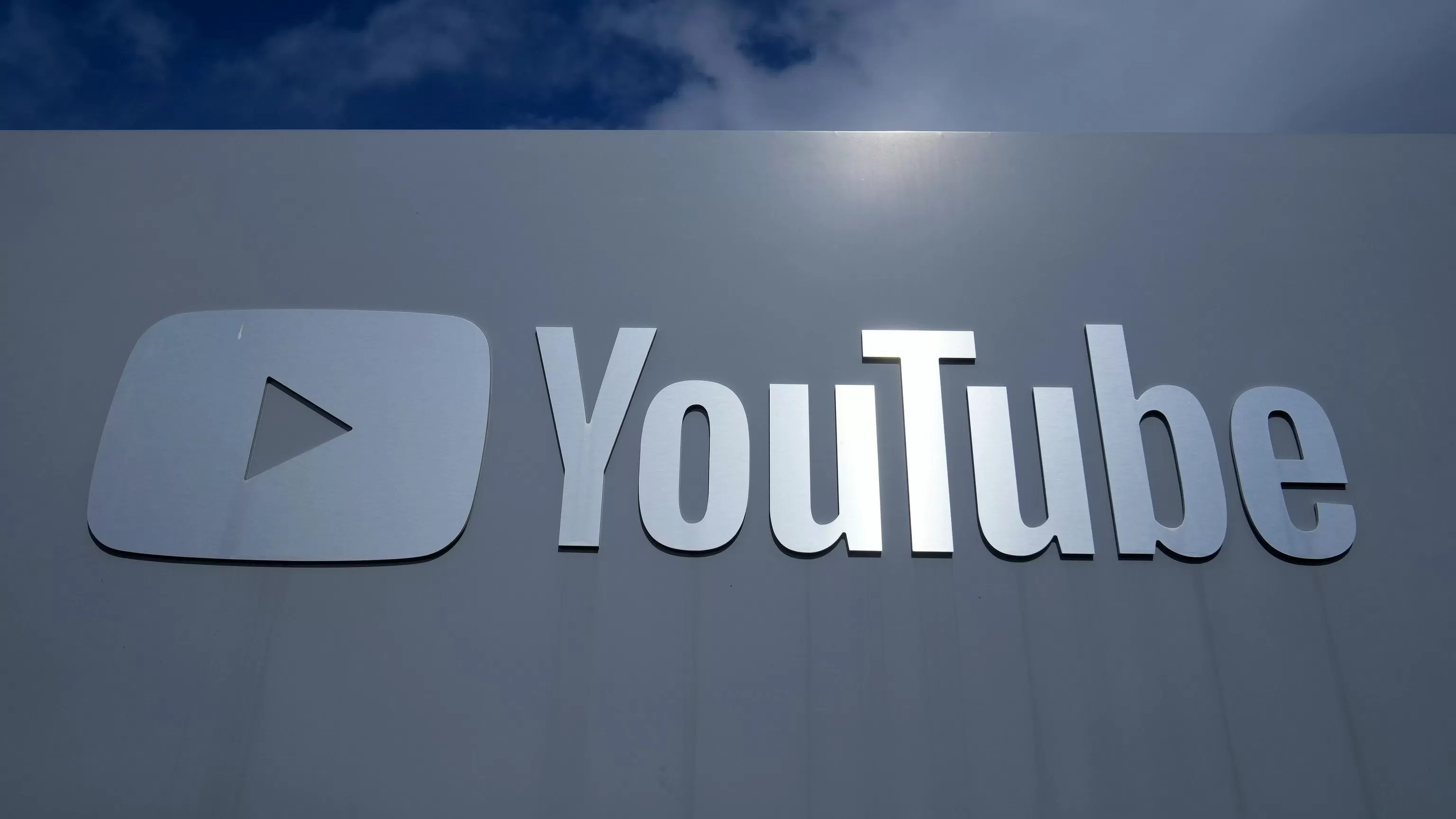 Meta, TikTok and YouTube aren't fully complying with account ban, Australia says