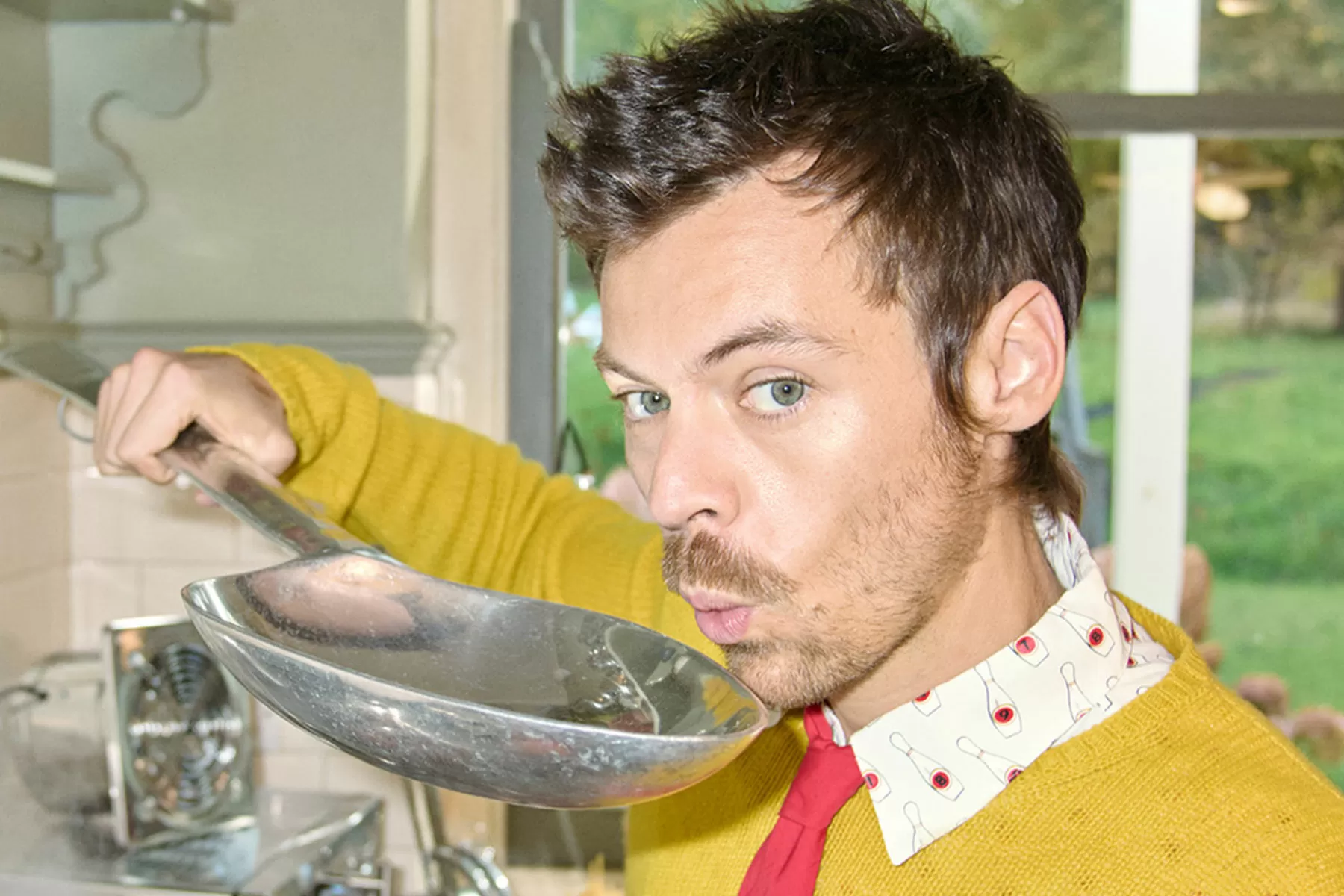 Harry Styles’ ‘American Girls’ Hits No. 1 on U.K. Singles Chart