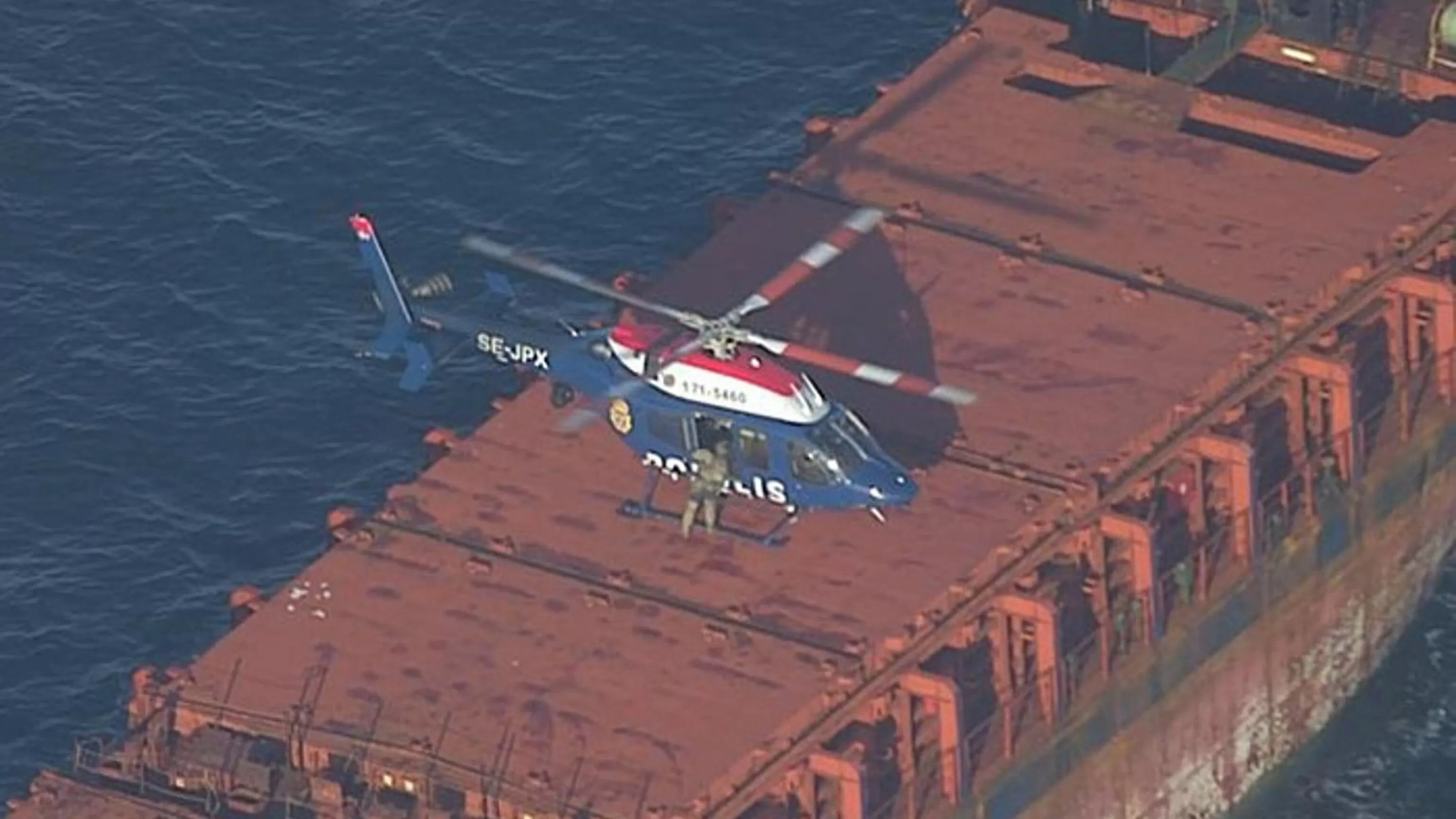 Swedish authorities investigate a cargo ship they believe is stateless