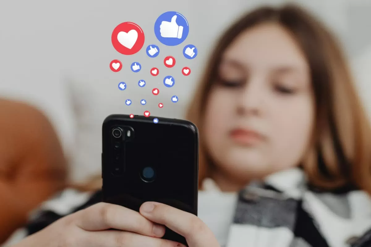 Social Media Comparison And Women’s Self-Esteem: The Hidden Psychological Impact