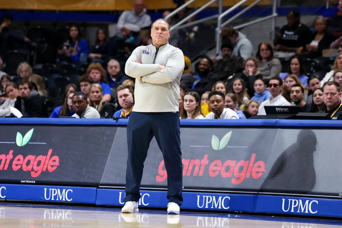 Pittsburgh Dismisses WBB HC Tory Verdi Amid 6 Ongoing Lawsuits