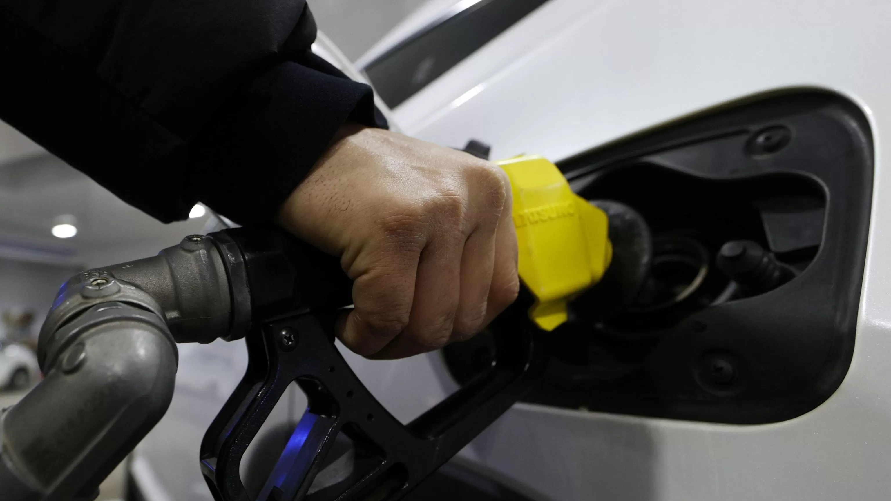 Japan records trade surplus as export growth balances out weak China demand