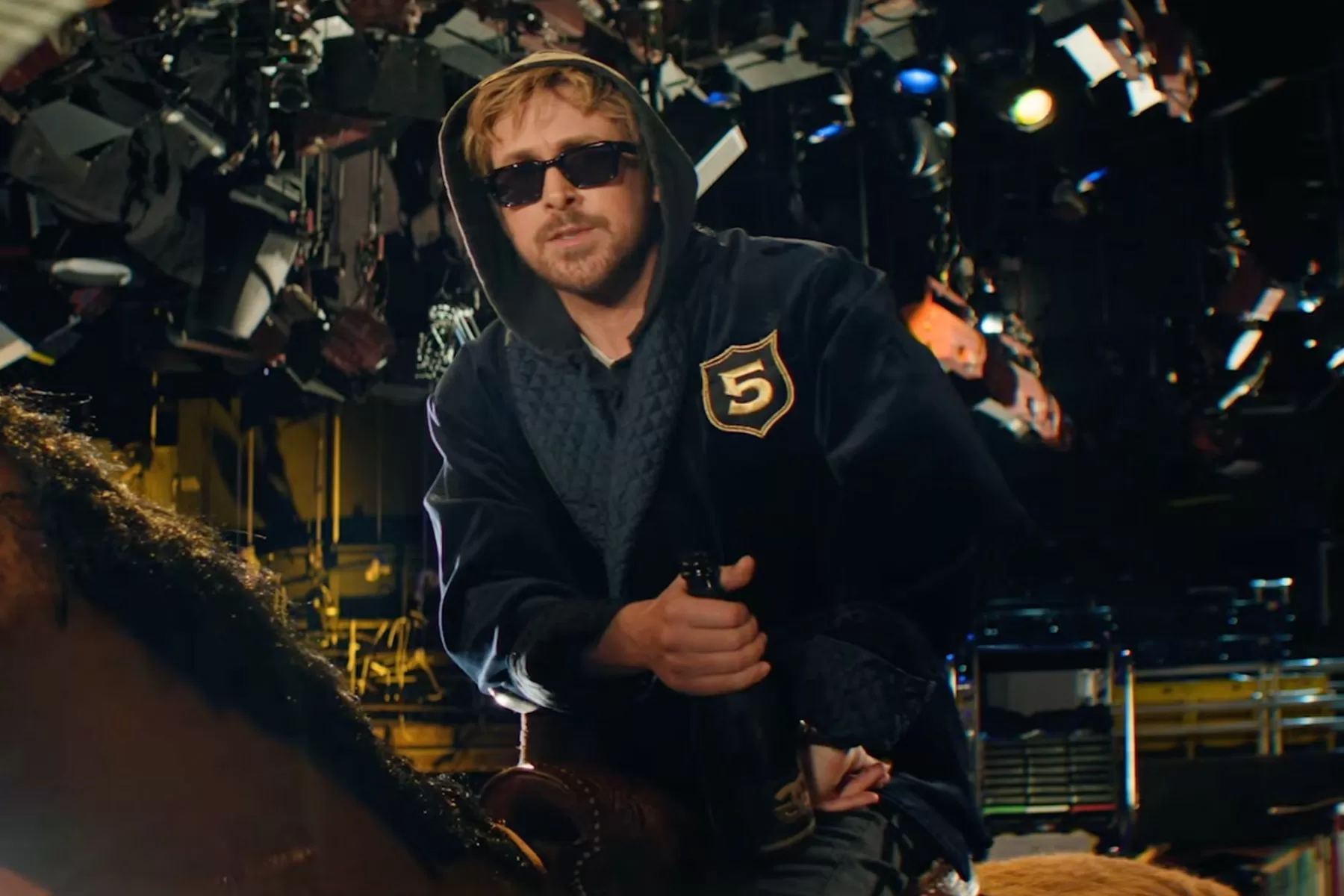 Watch Ryan Gosling Prematurely Induct Himself Into ‘SNL’ 5-Timers Club: ‘Oh My God, It’s Just 4’