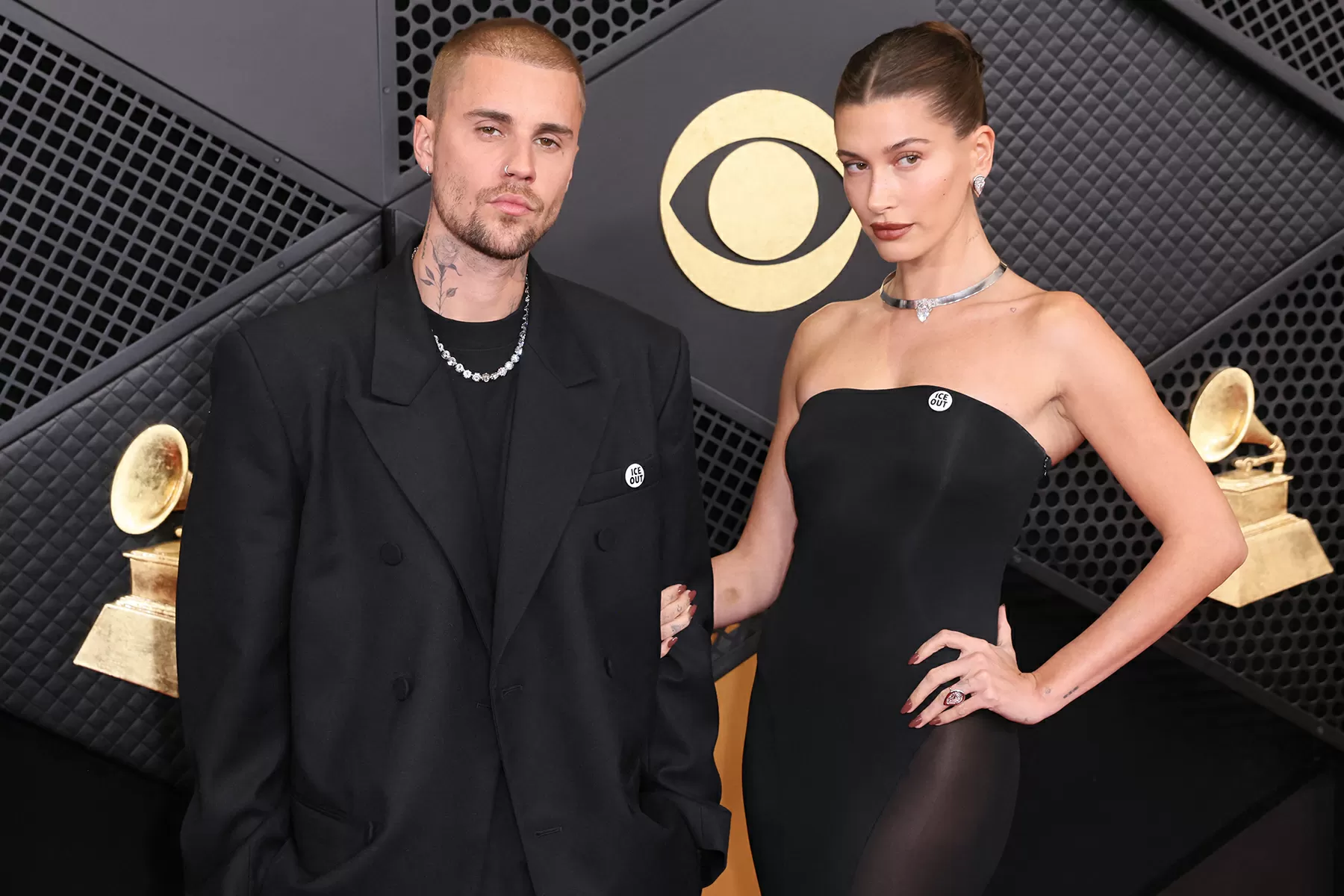 Justin Bieber Throws Water Bottle Toward Paparazzi During L.A. Date Night With Wife Hailey