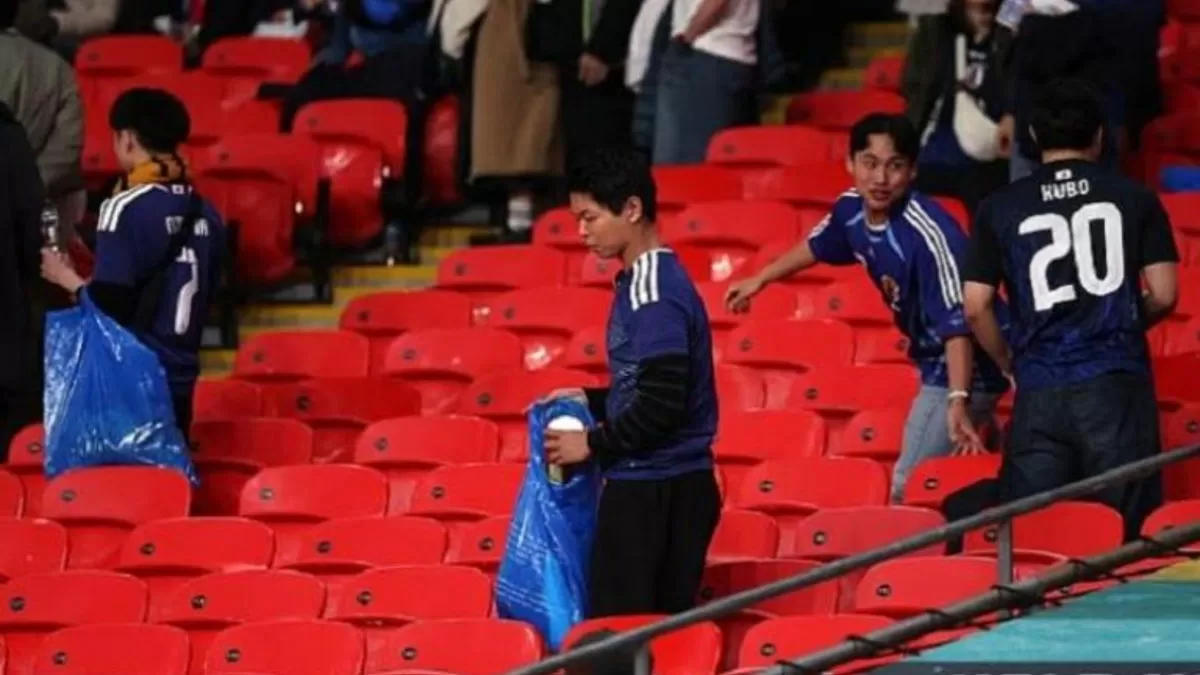 Americans in Shock as Stadium Left in Unusual Condition by 79,000 Fans