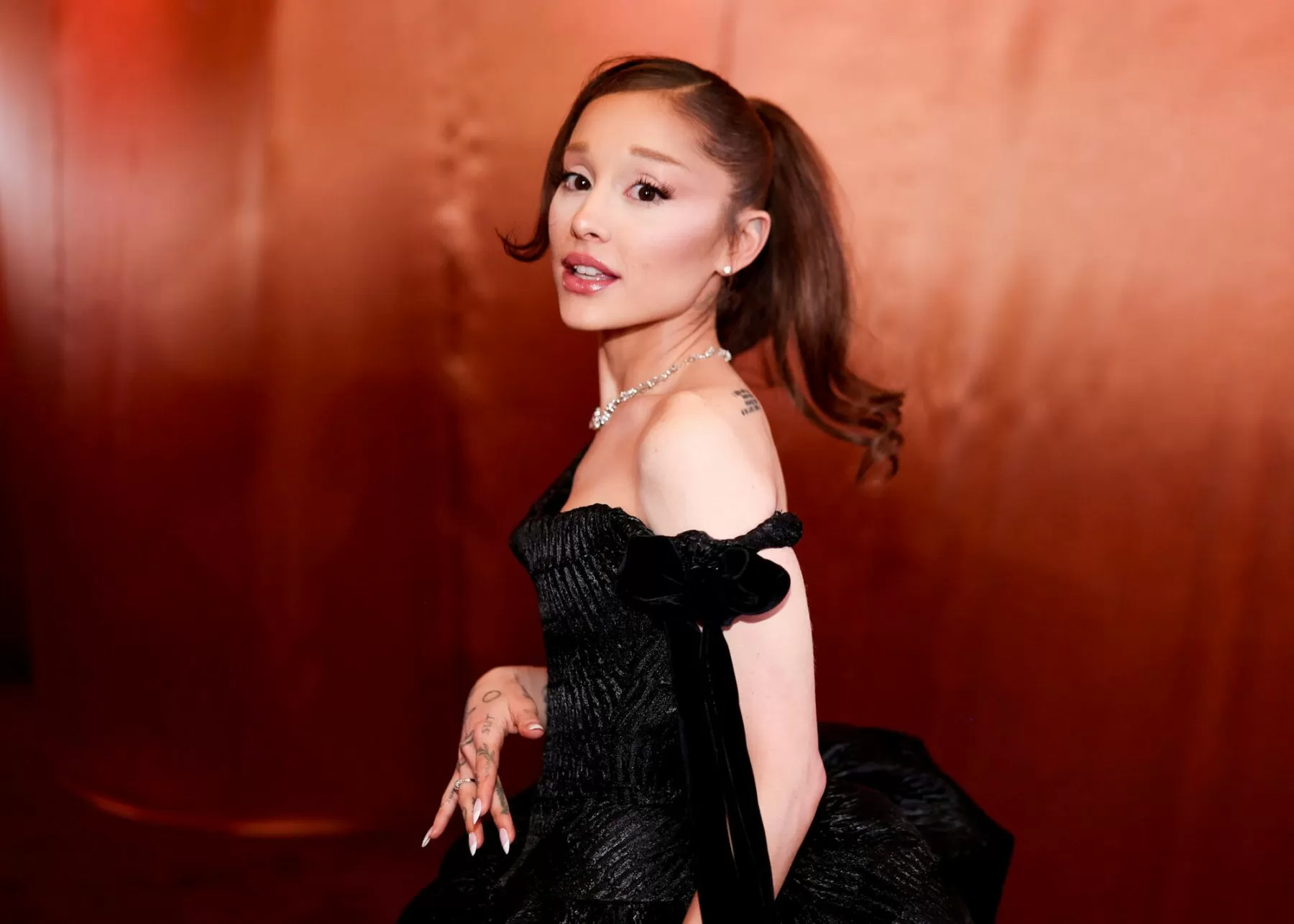 Ariana Grande Post Behind-The-Scenes Eternal Sunshine Tour Rehearsal Pics With Dancers: ‘See You in Two Months’