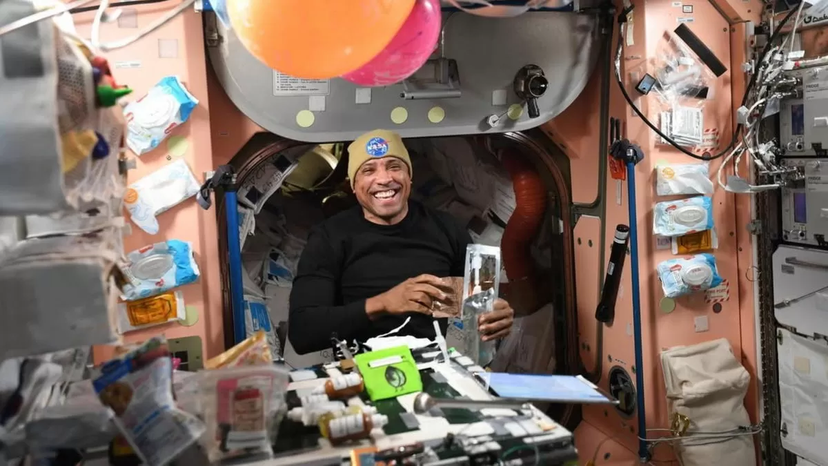 Who Is Victor Glover? Meet Ex-College Football Athlete Turned NASA’s Artemis II Pilot