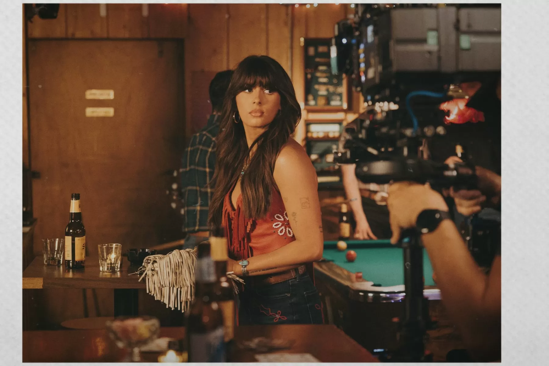 Ella Langley Ropes Miranda Lambert, Luke Grimes, Ava Phillippe, Kaitlin Butts & More for All-Star ‘Choosin’ Texas’ Video