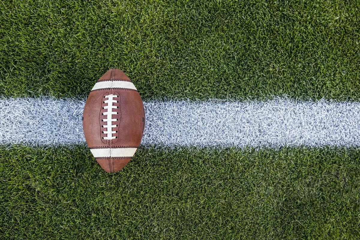 25-YO Ex-Wisconsin Football Star Passes Away; Program Issues Statement
