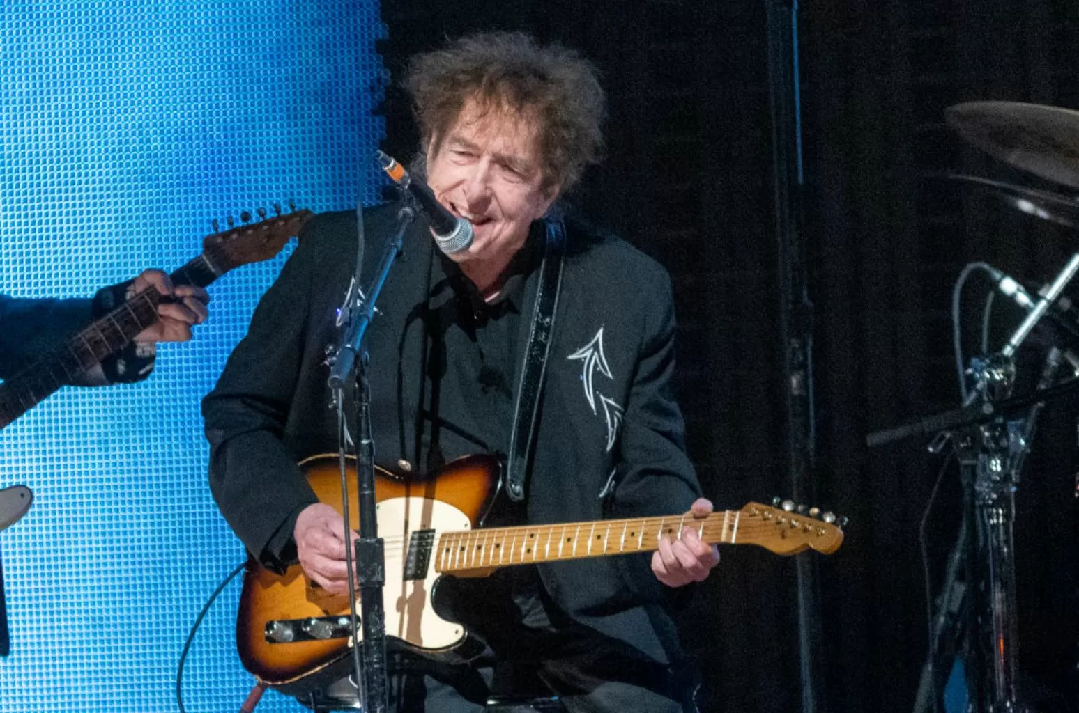 Bob Dylan’s Rough and Rowdy Ways Tour: Where to Get Affordable Concert Tickets Online