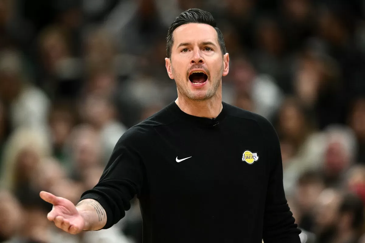 JJ Redick Slams Lakers’ “Atrocious” Defense, Confirms Internal Scouting to Save Playoff Run Amid Injuries
